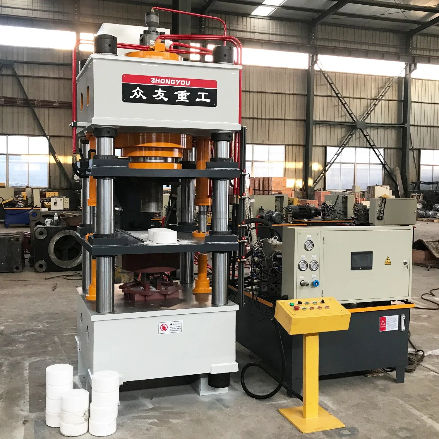 2kg/3kg/5kg/10kg/20kg Cattle Sheep/Animal Licks Mineral Block/Salt Brick/Salt Block Making Hydraulic Four Column Pressing Machinery for Salt Powder Forming