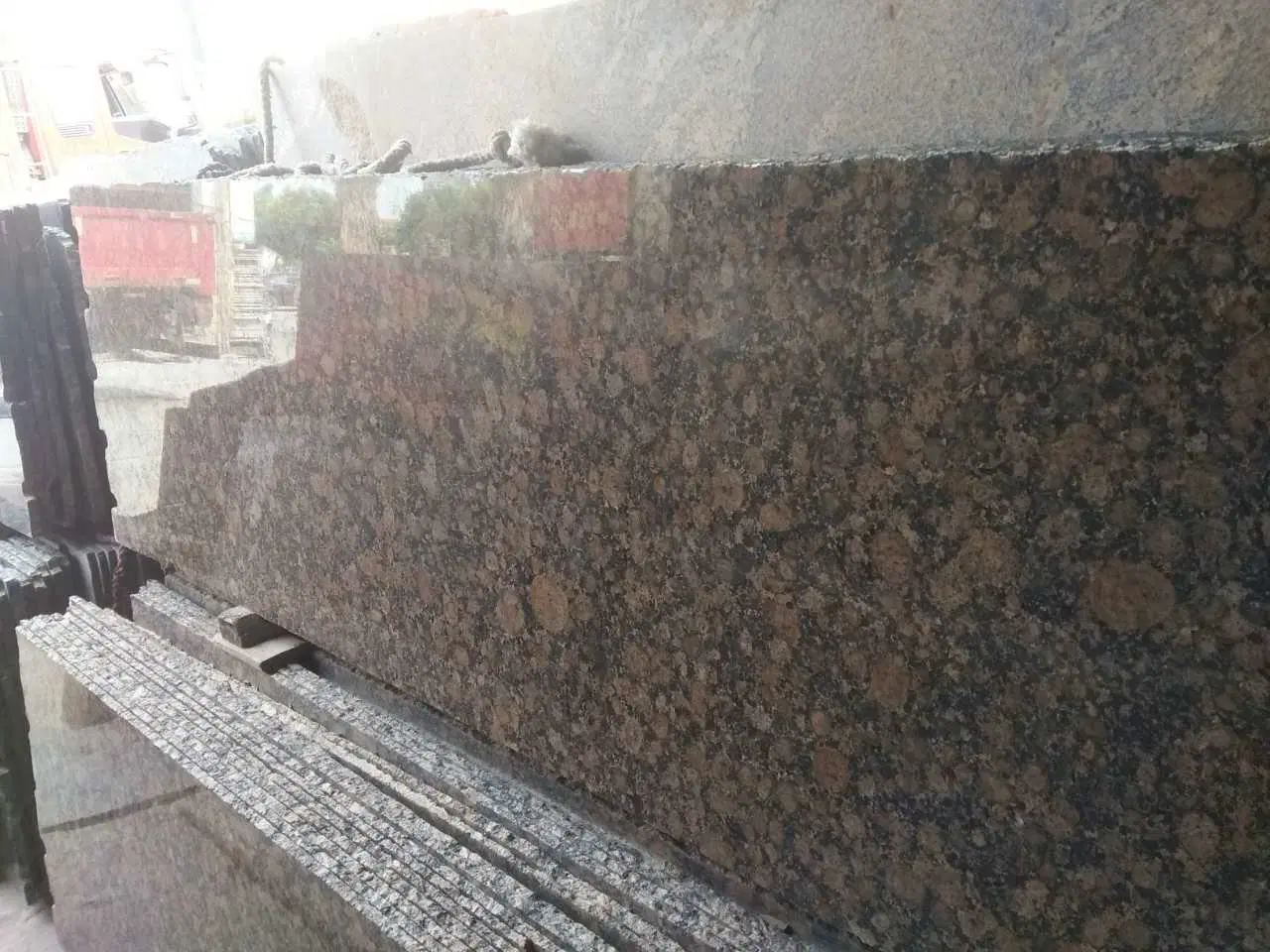 Natural Stone black/white/grey polished/honed/flamed/Brushed Baltic Brown Granite for floor/wall/outdoor slabs/tiles/countertops/stairs/sills/column/pavers