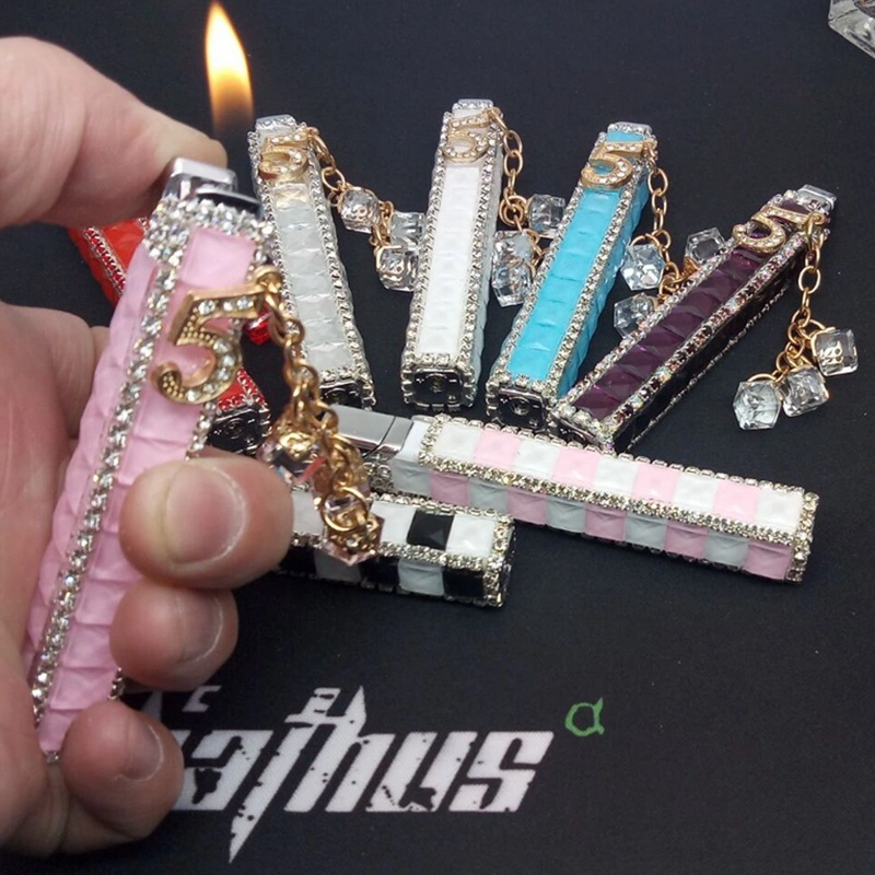 Bulk Fancycrystal Diamond Fancy Women Gift Smoking Accessories Cigar Cigarette Lighter Flame Refillable Butane Gas Lighters