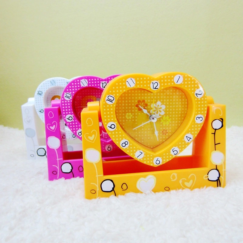 Factory Directly Wholesale/Supplier Cartoon Heart Clock, Desk Clock