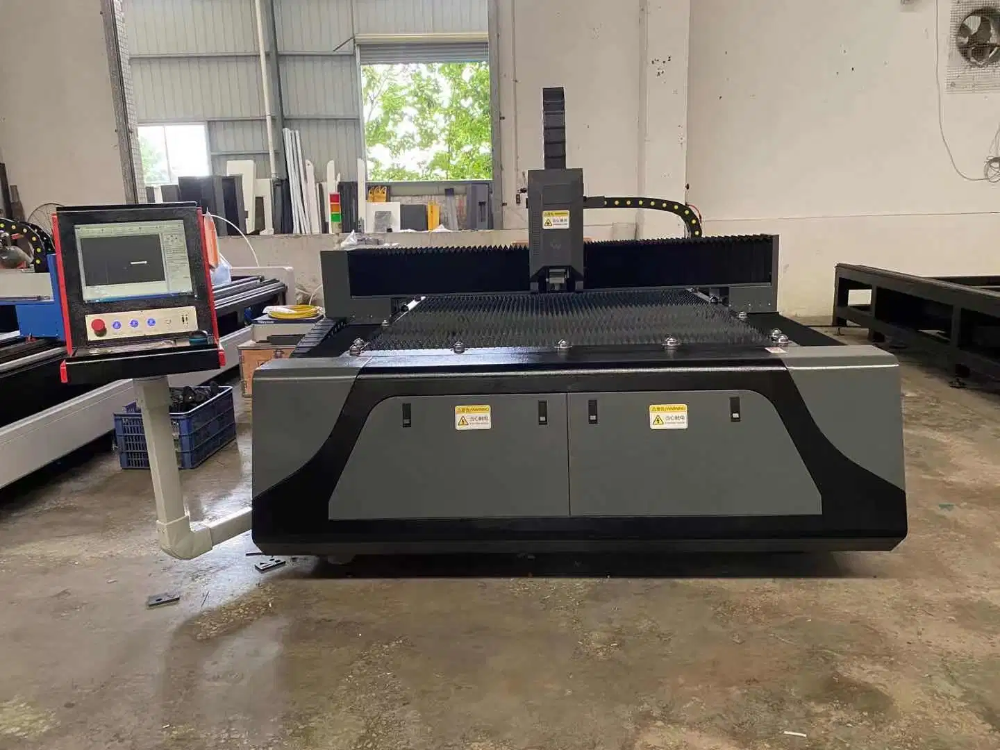 Multifunction Metal Cutting Fiber Laser Cutting Machine for Stainless Sheet