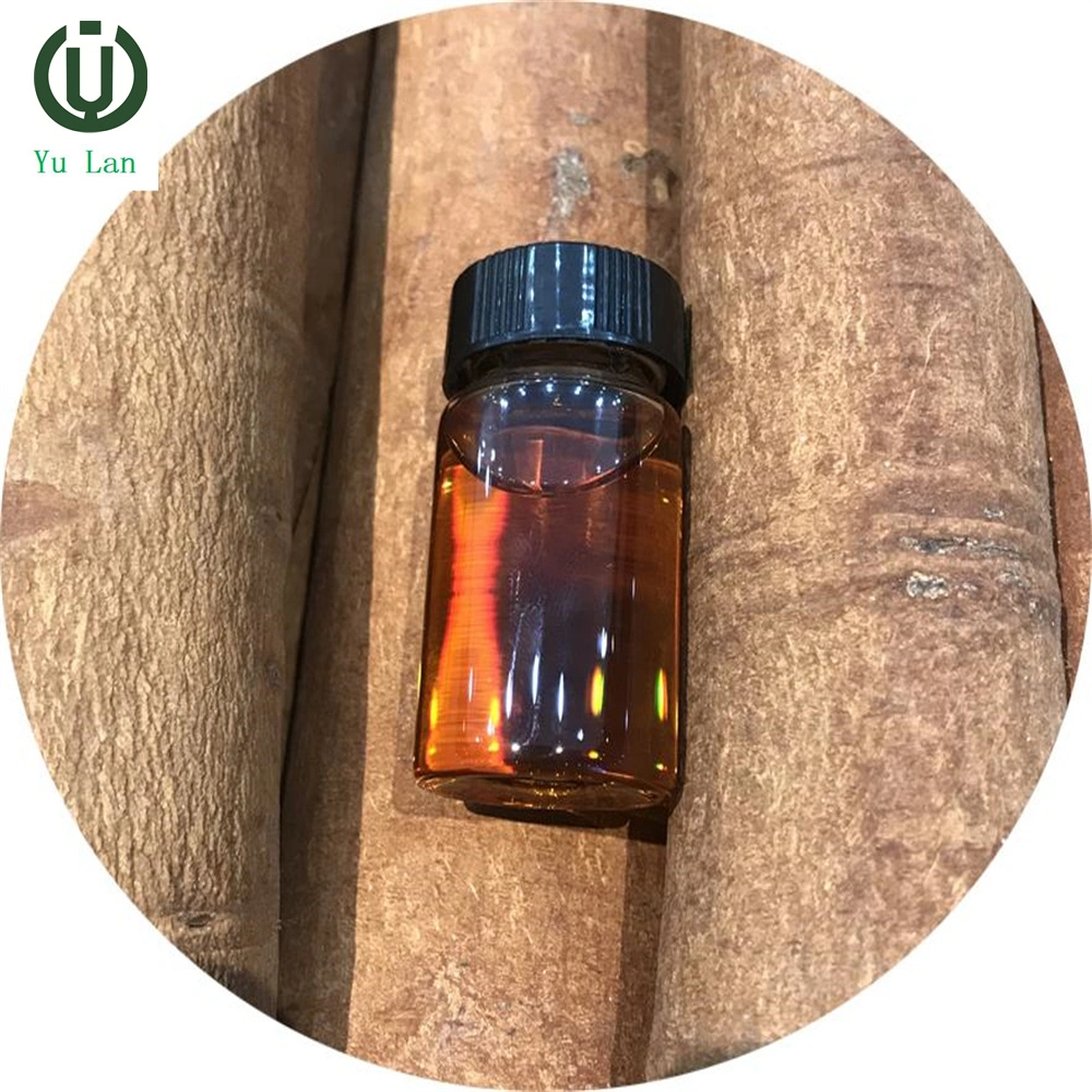 Perfume Oil Obtained by Distillation of Cinnamon Oil From Branches and Leaves