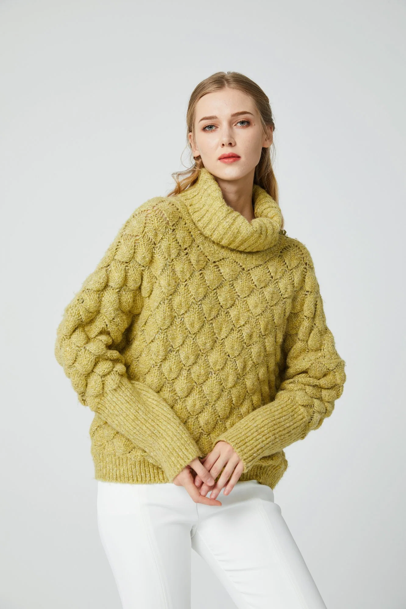 New Fashion Design Style Ladies Fish Scaly Knitted Sweater Fall/Winter Turtleneck Thick Pullover for Women