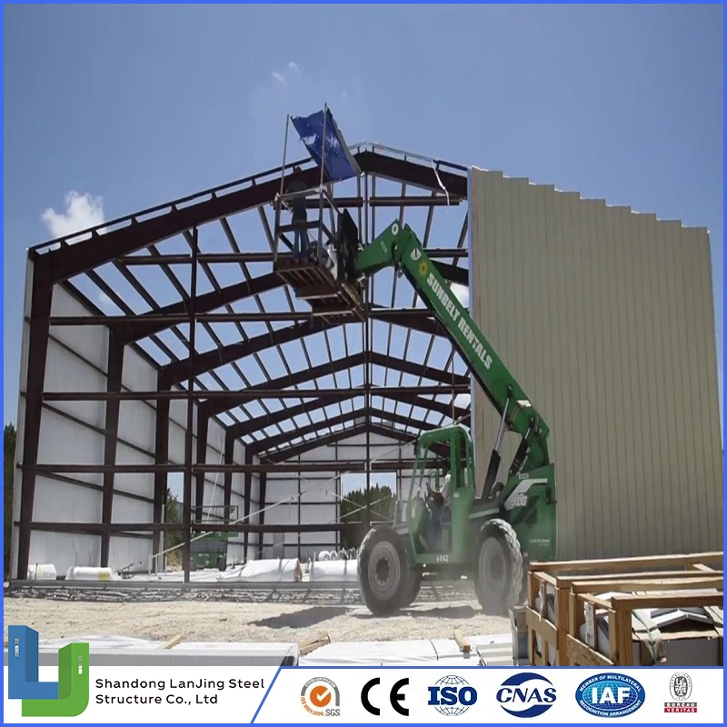 Venta caliente DIP caliente estructura de acero galvanizado Multi-Span tubería de acero Estructura de estructura de Gable para taller de almacén Garaje de Hangar