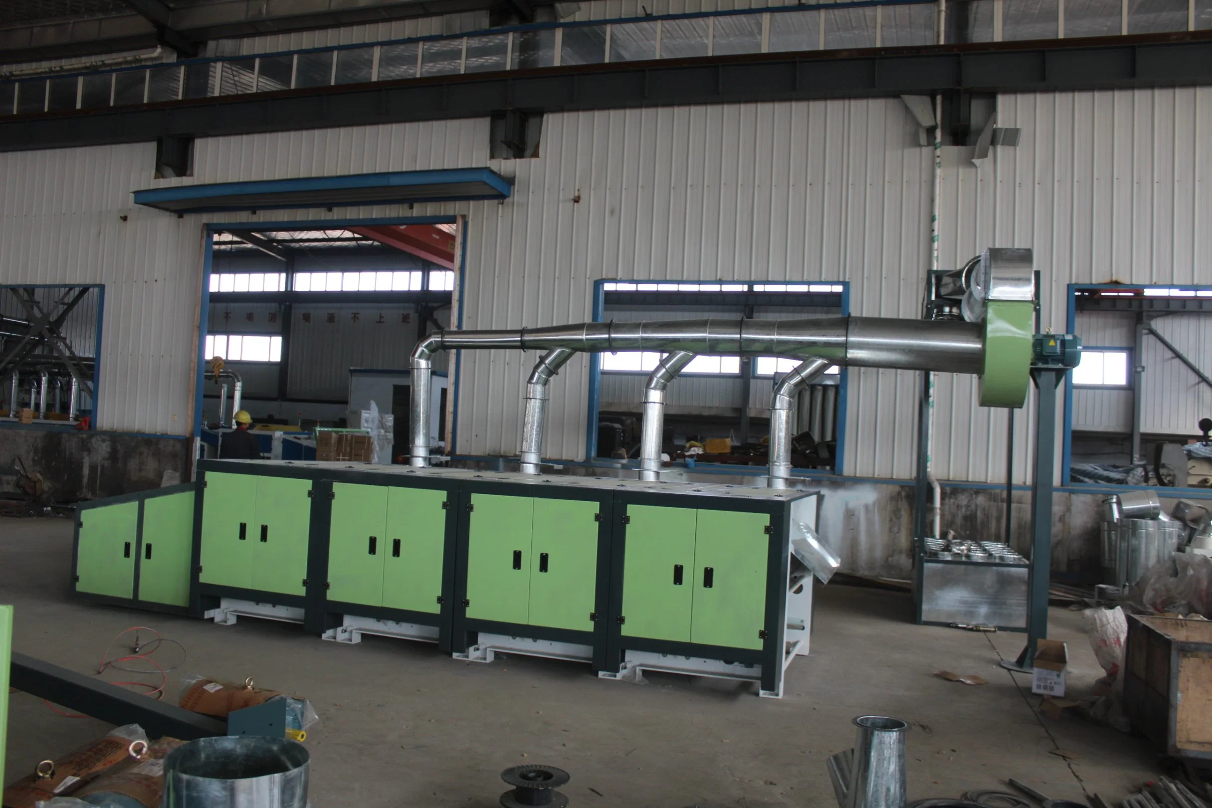 The Textile Waste Recycling Production Line Consists of One Opening Machine and Four Bomb Cleaning Units