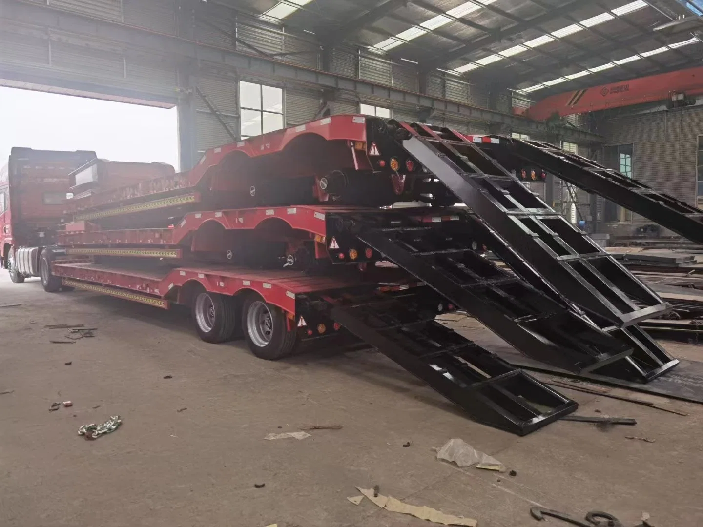 Hot Cheap Factory Price 3 Axles 40 Feet 60t Flatbed Container Transport Cimc HOWO Shacman Tht Locks Flat Deck Bed Platform Truck Semi Truck Trailer for Sale