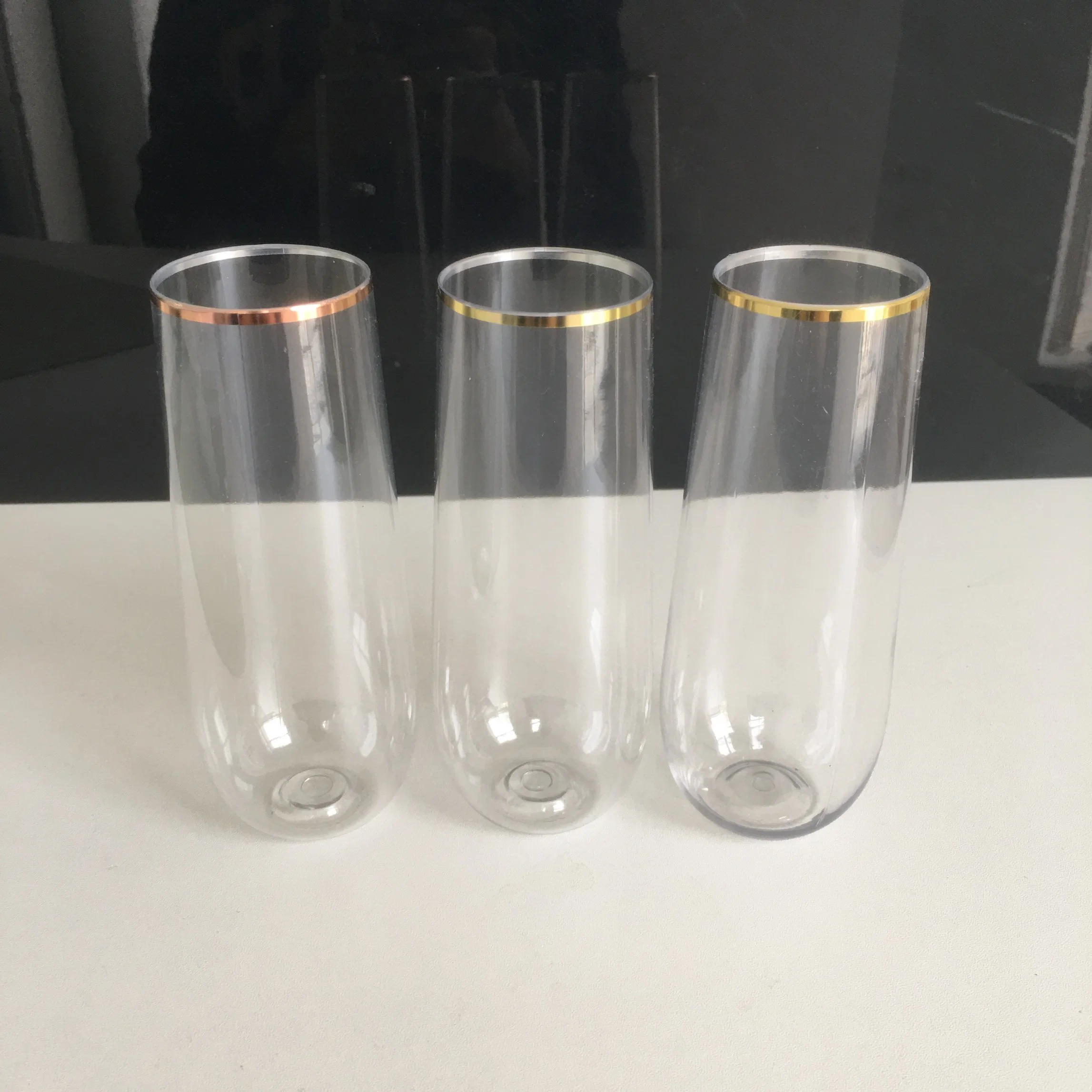 Os óculos de vinho em plástico sem placa Factory Stemless Champagne antiestilhaçantes flutam recicláveis inquebráveis Taça de cocktail