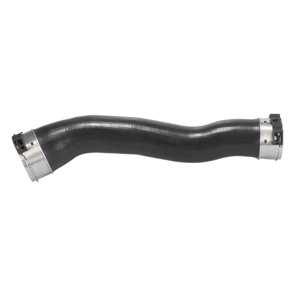 Pièces du moteur du tuyau flexible de refroidisseur intermédiaire turbo pour BMW F20/F30 13717597591 OEM