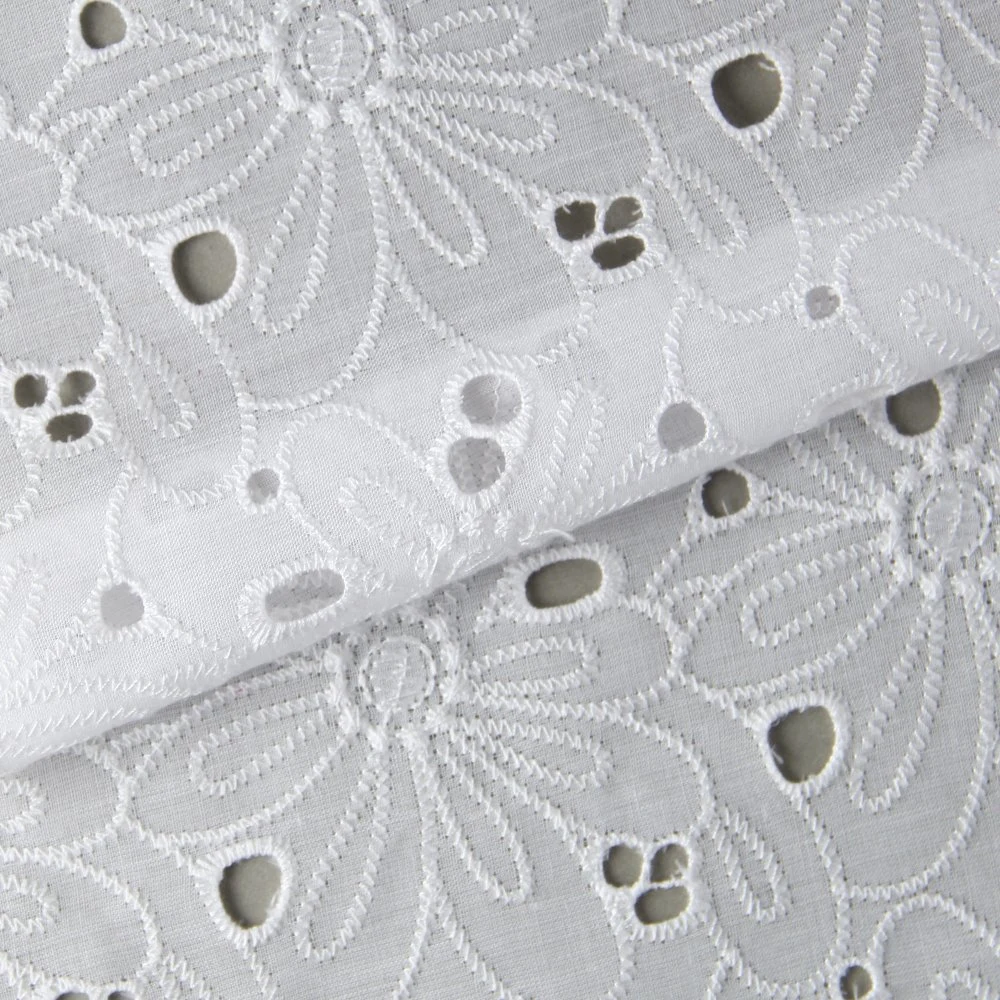 Polyester White Floral Embroidered Lace Fabric for Shirt and Dress