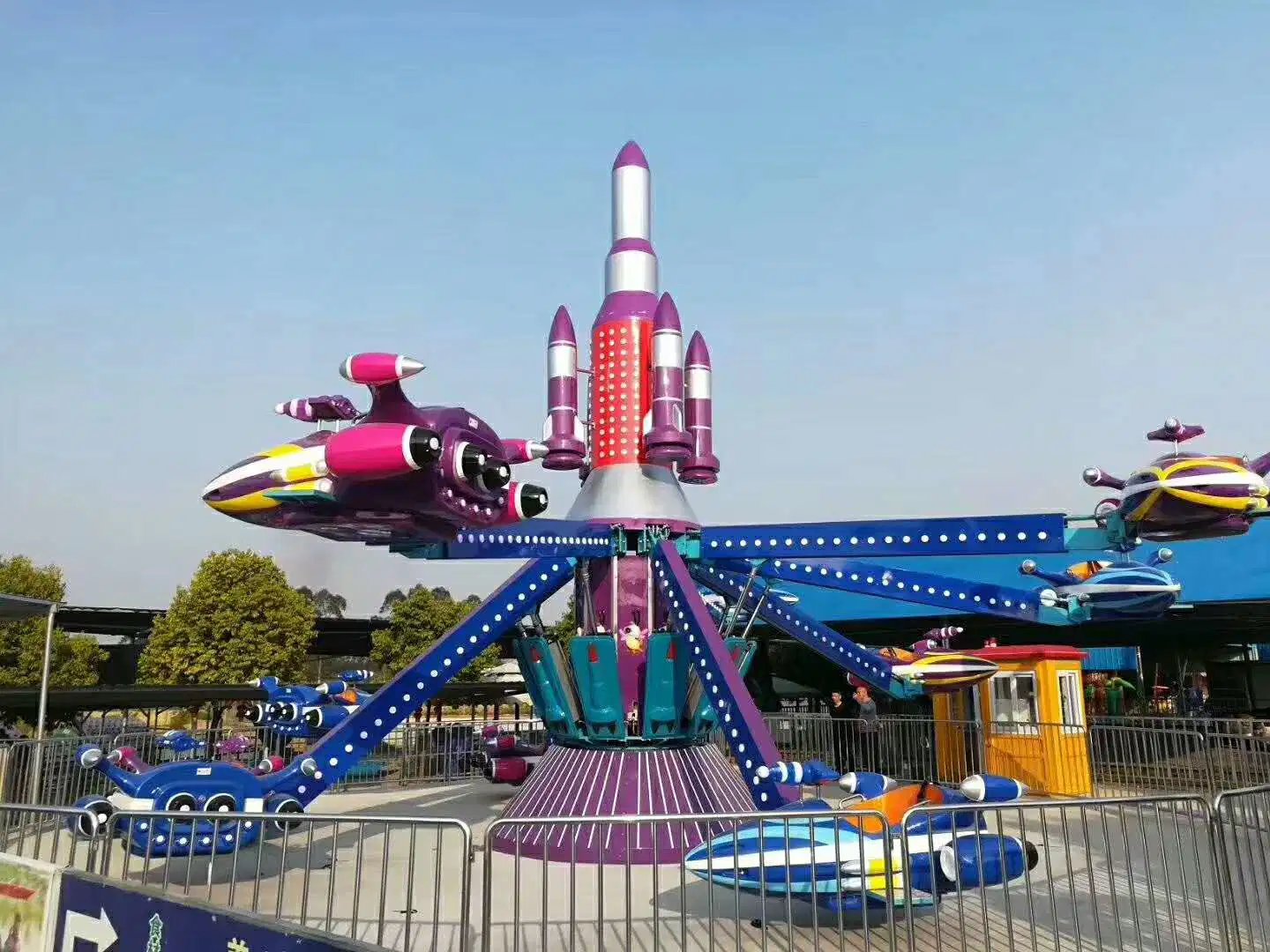 Outdoor Thrilling Interesting New Product Amusement Park Children 24 Seats Self Control Plane Ride