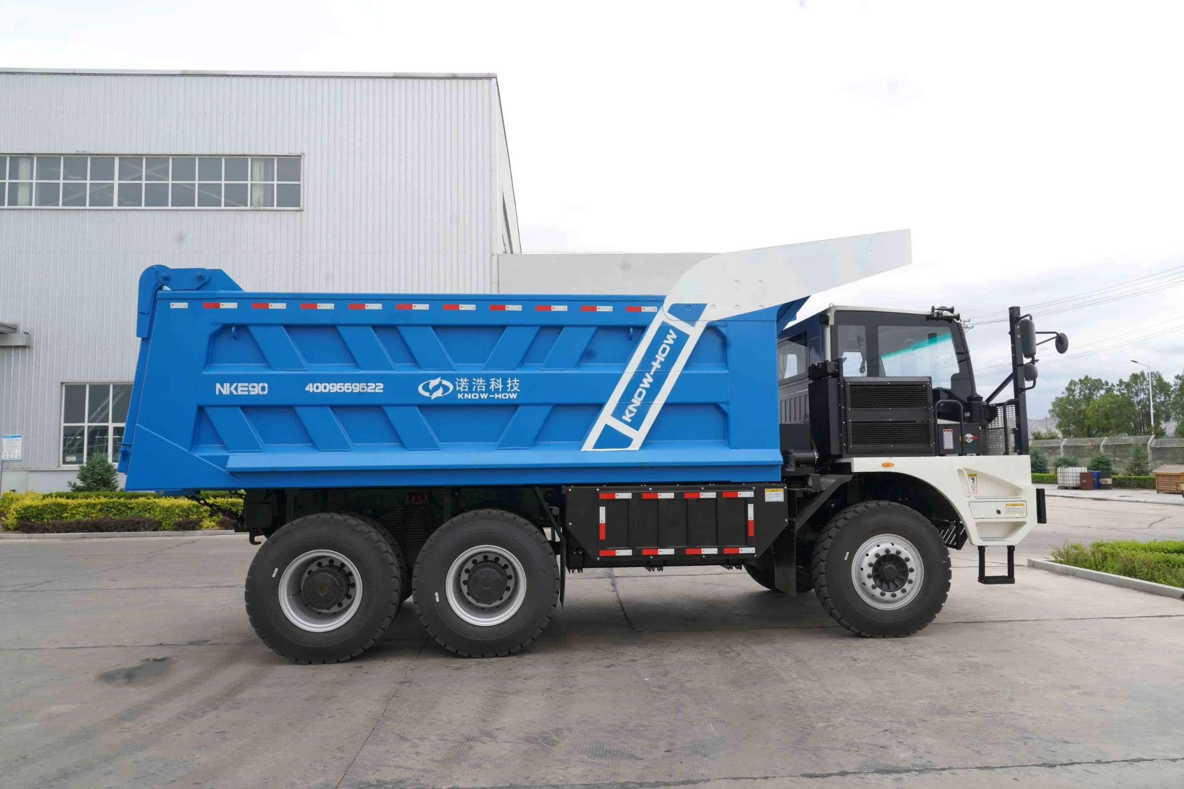 Know-How New Energy Trucks Factory Heavy Truck Mining Tipper in China Nke105D4