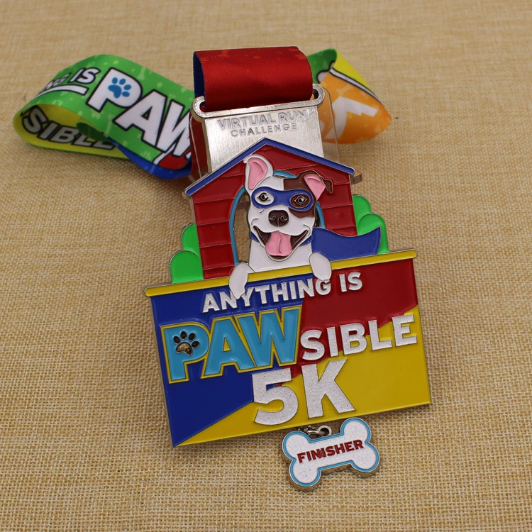 Diseño a medida Soft Enamel brillante Running Sport Medal conjunto con Cachorro y hueso