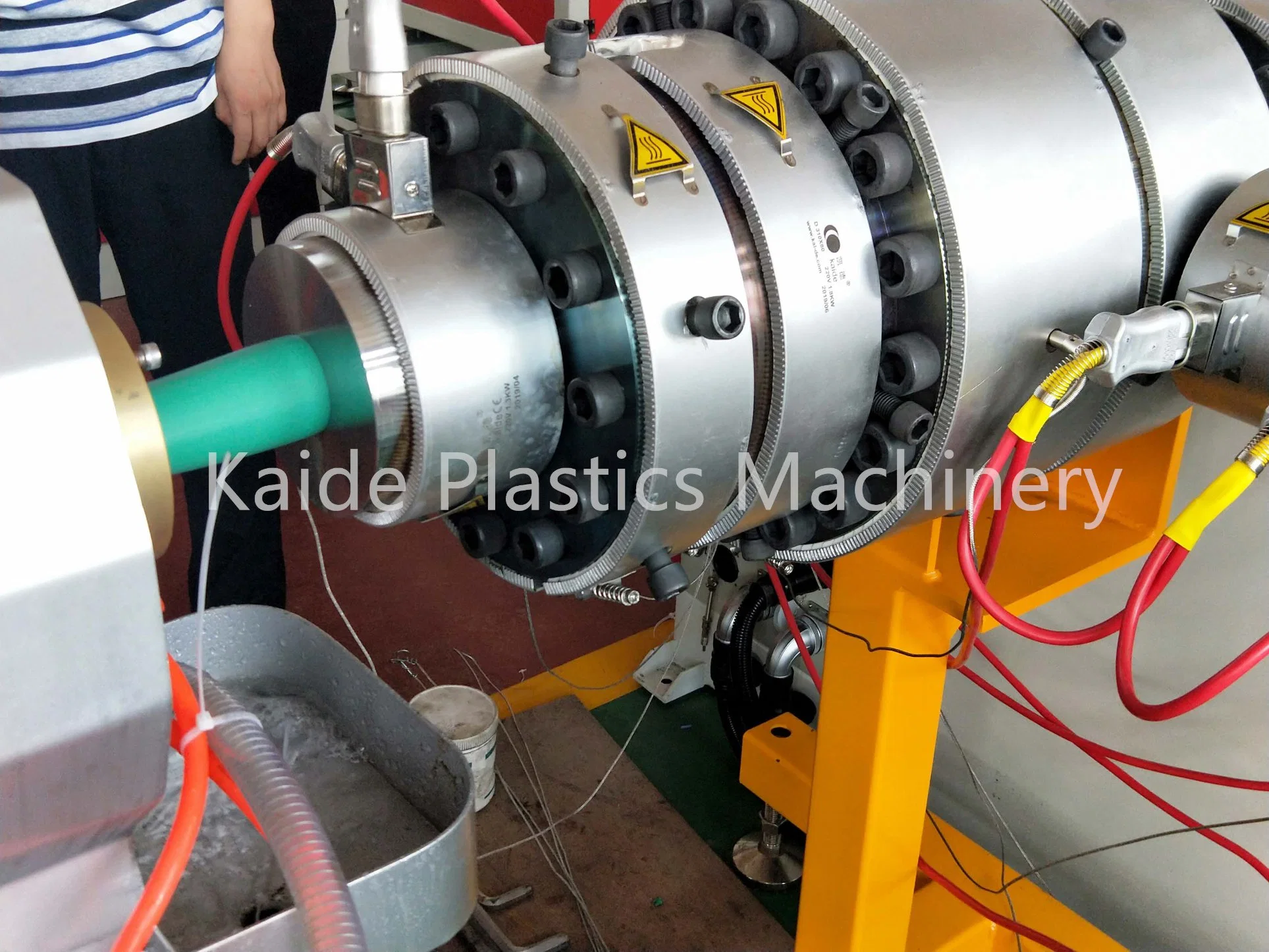 Plastic Deep Screw PPR Pipe Fitting Making Injection Molding Moulding Machine Price Supplier Manufacture