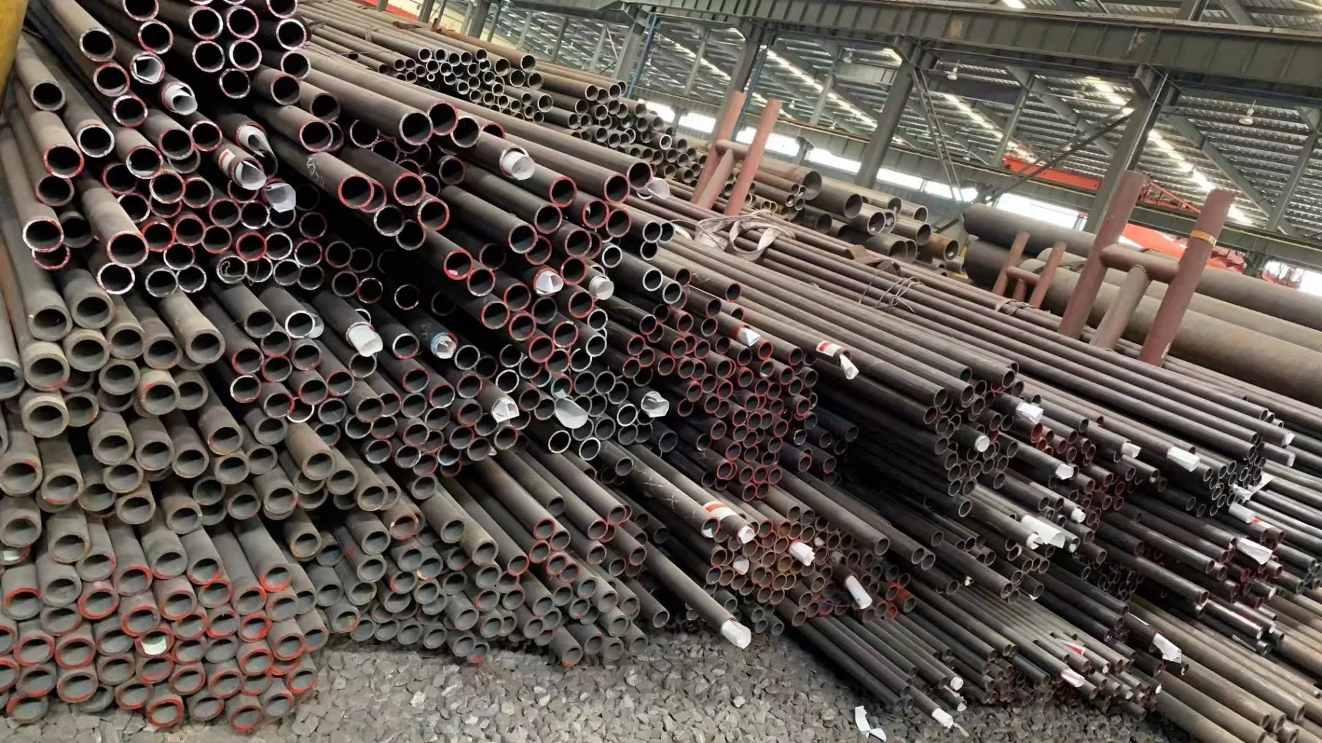 ASTM A333 Grade 6 A334-1.6 ASTM A334-7.9 Low Temperature Mild Seamless Steel Pipe for Construction