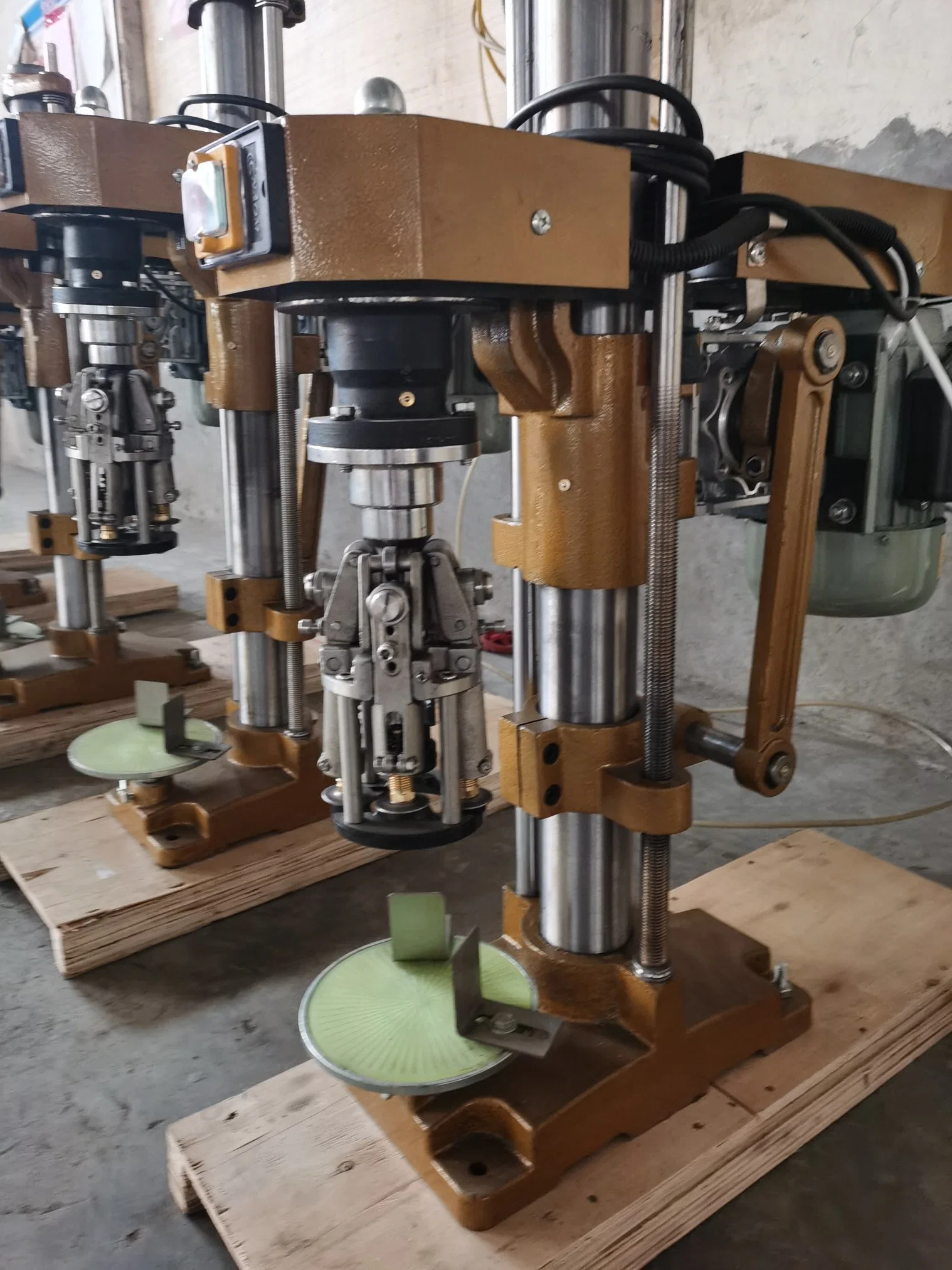 Semi Automatic Ropp Screw Bottle Capcapping Sealing Machine Capper Machine