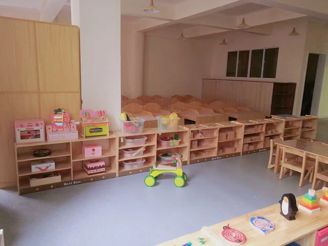 Современные исследования зал мебели, в дневное время мебель, детский сад мебель, детская комната мебель детей деревянной мебелью, школы для классных комнат детского мебель