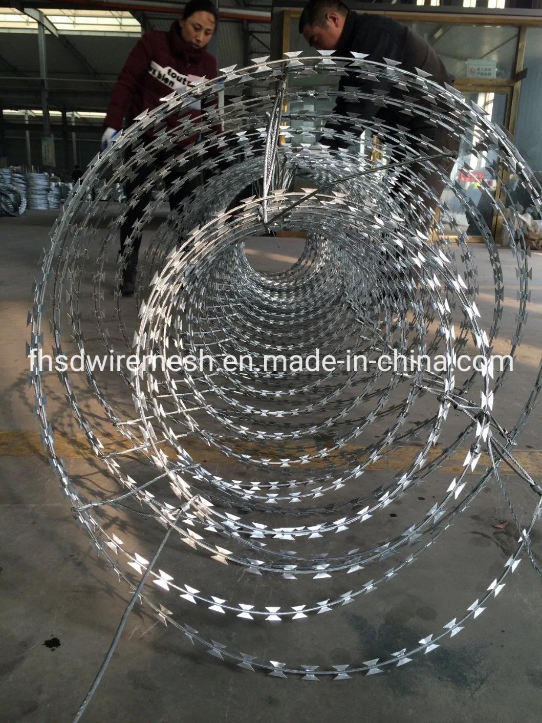 Arame galvanizado Arame farpado a proteção de segurança de aço inoxidável fio navalha