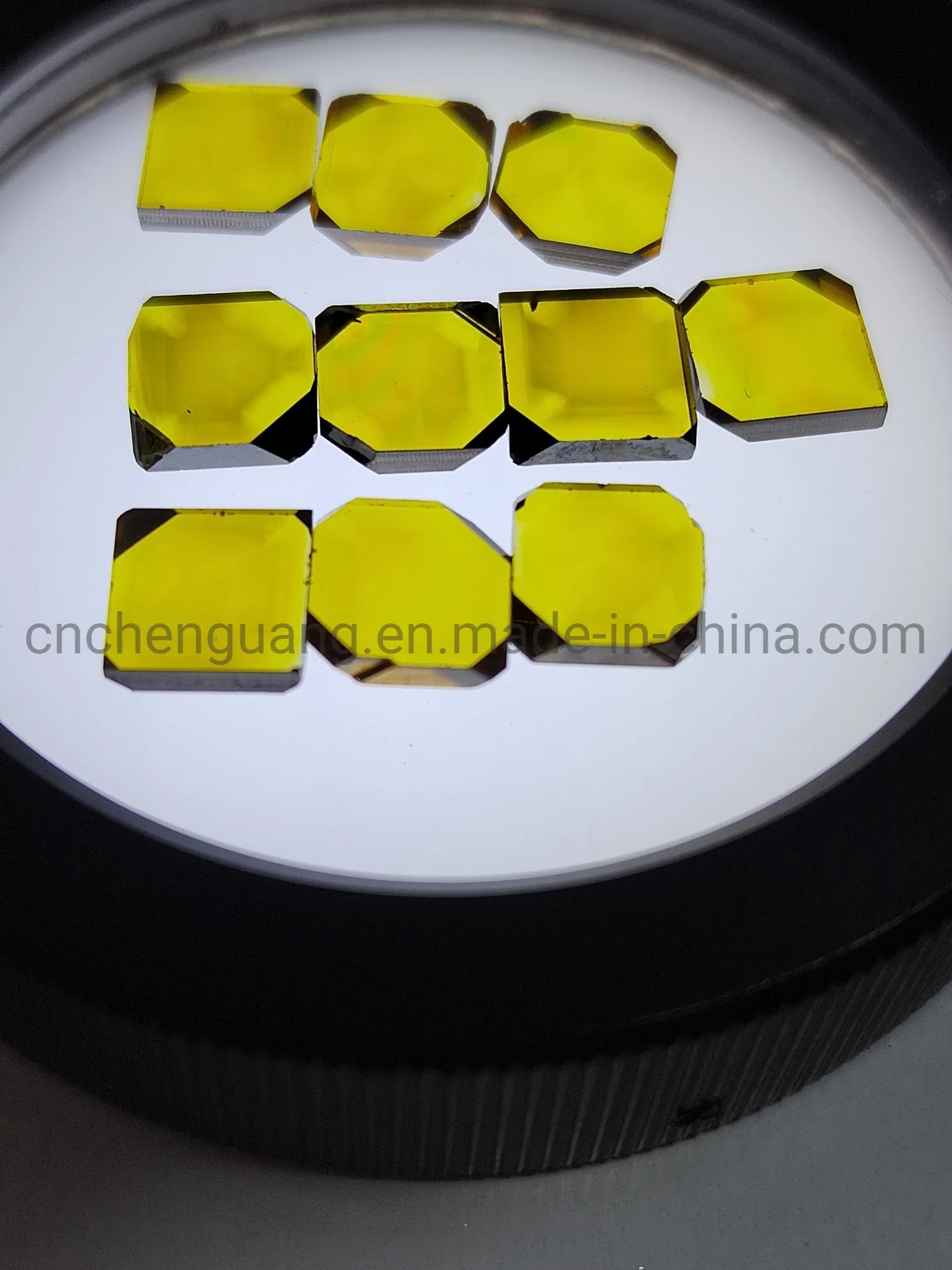 Low Stress Hpht Diamond Seeds for Growing Best Quality CVD Diamond 7*7*0.3 6*6*0.5