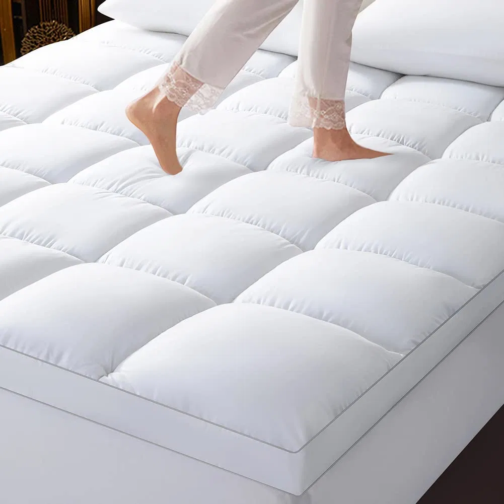 Housse de matelas en textile d'ameublement pour lit, couvre-lit, surmatelas en polyester pour lit, protège-matelas à poches profondes.