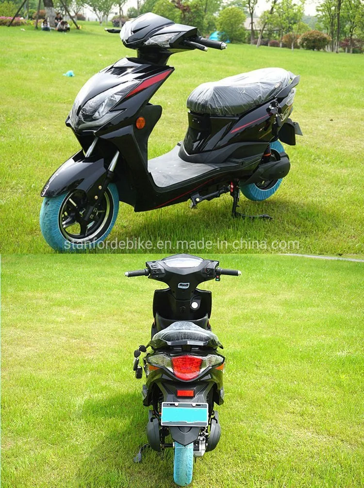 English and Customized Manual Supply 2 Person Dubai Electric Scooter