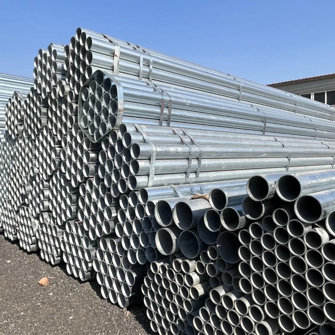 Galvanized Steel Pipes Used Street Lighting Poles