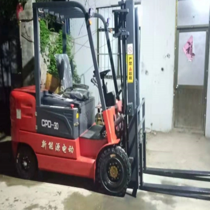 Hot Sales Small Four-Wheeled Electric Forklift Truck