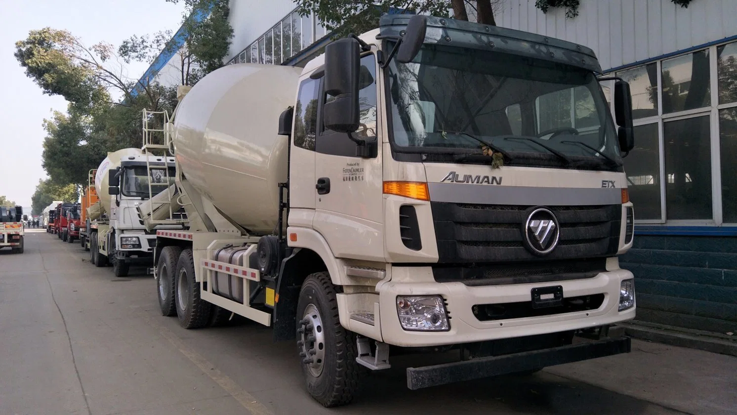 Hot Sale Foton Auman 6*4 7cbm Mobile Concrete Mixer Truck Construction Vehicle