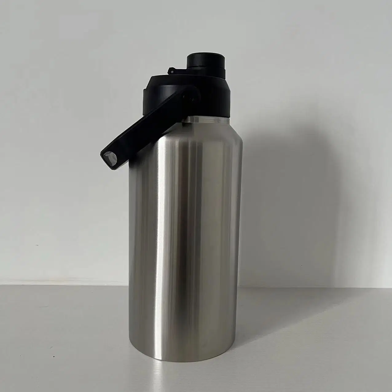 Stainless Steel Thermal Vacuum Insulated Cup Gallon Jugs with Lid