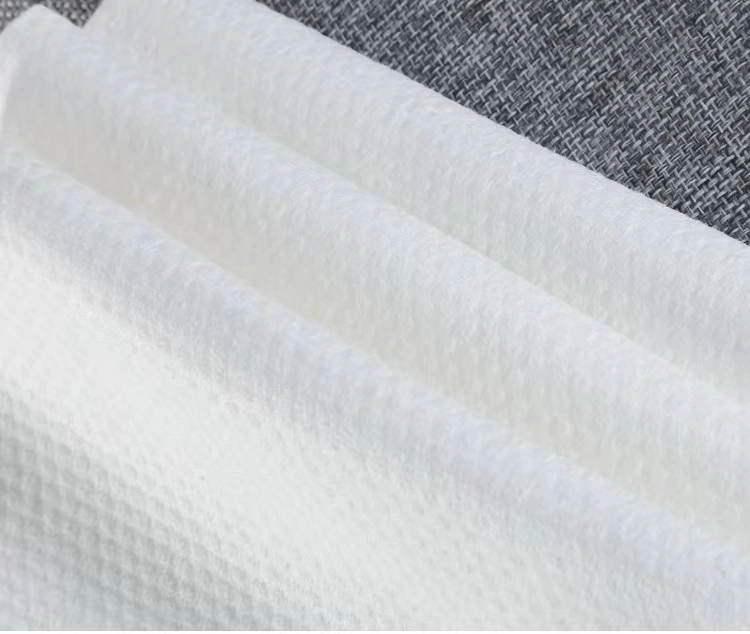 Soft Pearl Pattern Disposable Bath Towel 70GSM 60*120cm Free Sample Supply