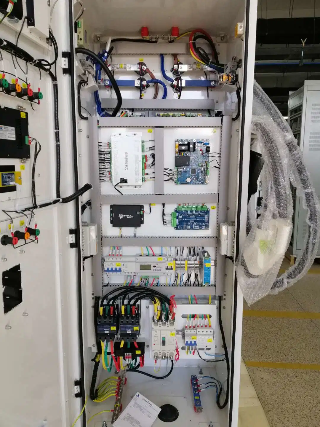 143 kw Três em Um DC Carregador Rápido 50KW a CAC + diafragma de 50 kw Chademo+AC43kw Carregador de Bateria certificação CE EV Estação de carregamento