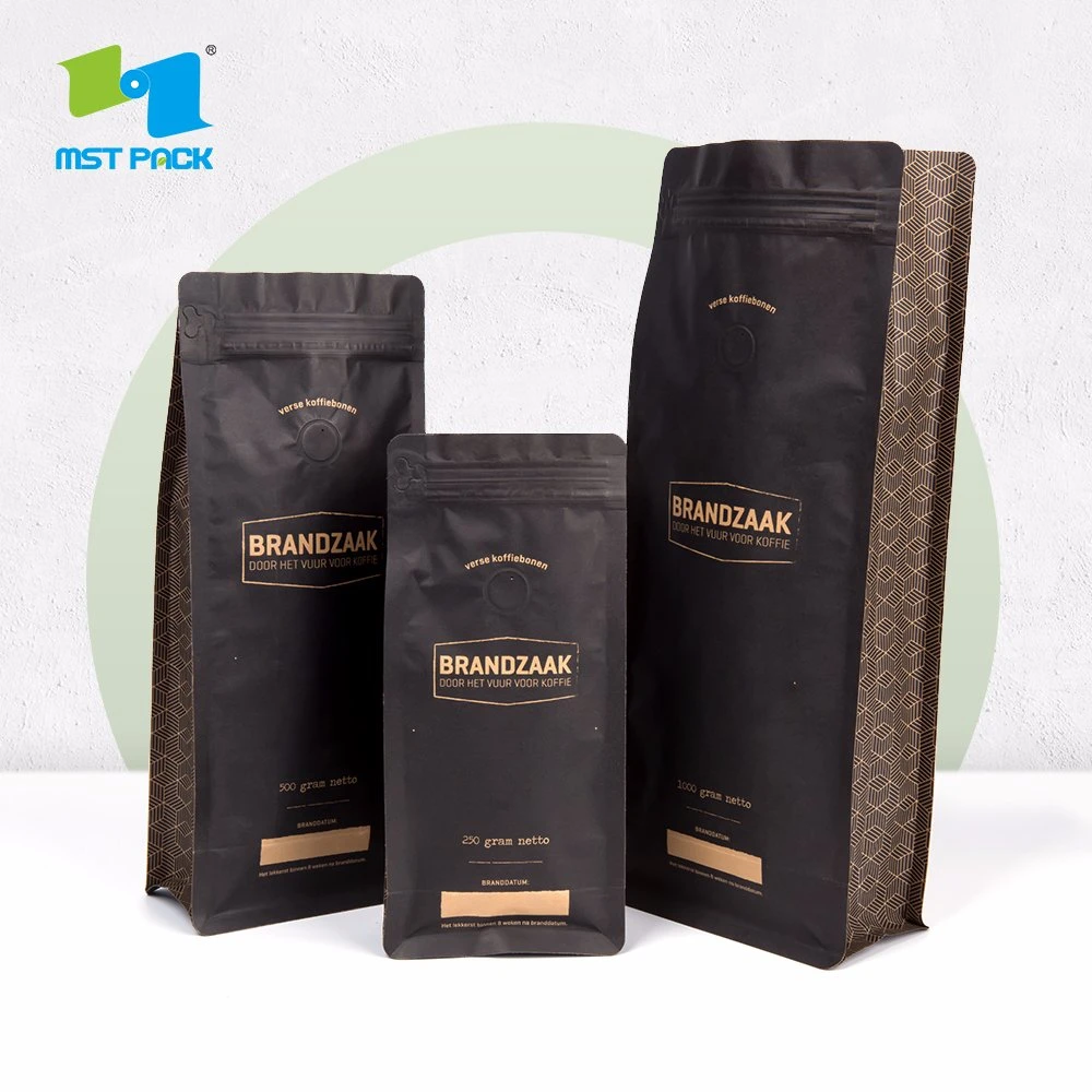 Bolsa de embalaje de alimentos de café en grano de papel kraft negro con fondo cuadrado y cierre de cremallera frontal biodegradable y personalizado