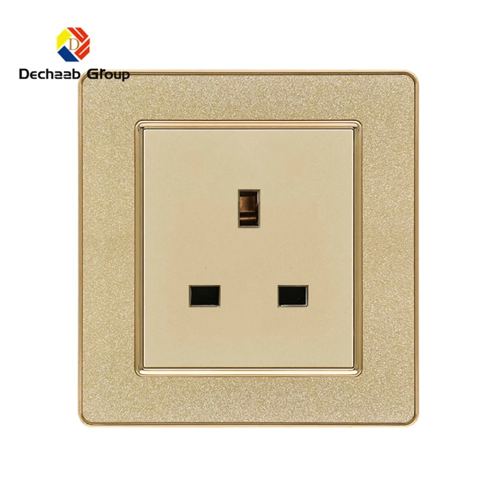 IP20 Porous British Wall Socket with CE Certification