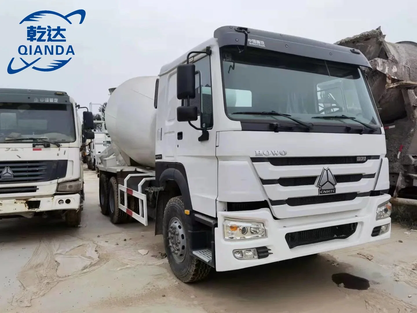 Made in China HOWO 6*4 Manufacturing Concrete Mixers, Mixers, Commercial Vehicles for Sale at Low Prices