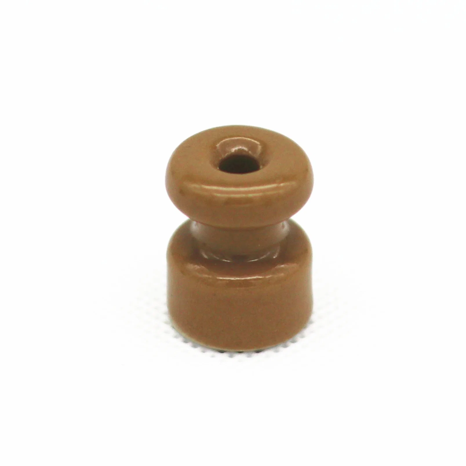 Retro Ceramic Red Cable Clamp Insulator for High Voltage Power Transmission