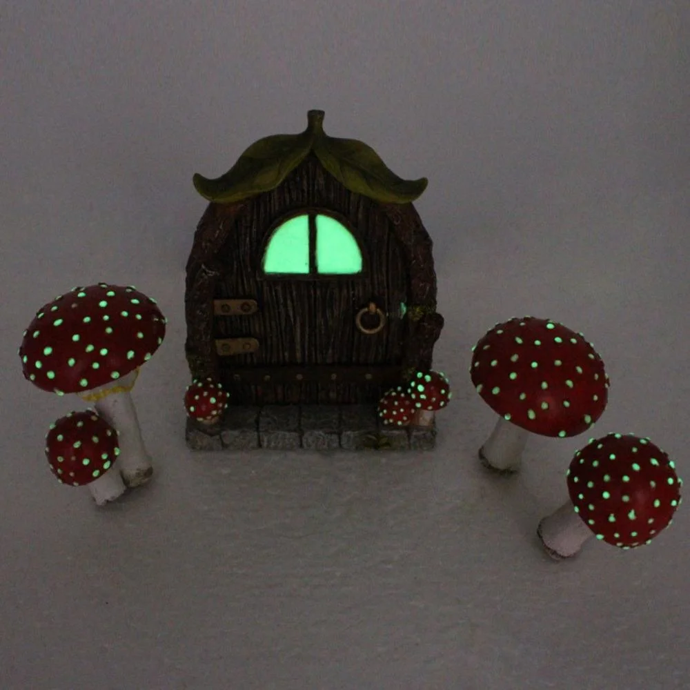 Garden Decoration Courtyard Luminous Mushroom Door and Window Plugin Creative Ornaments Girls Christmas Ornaments Wyz20932