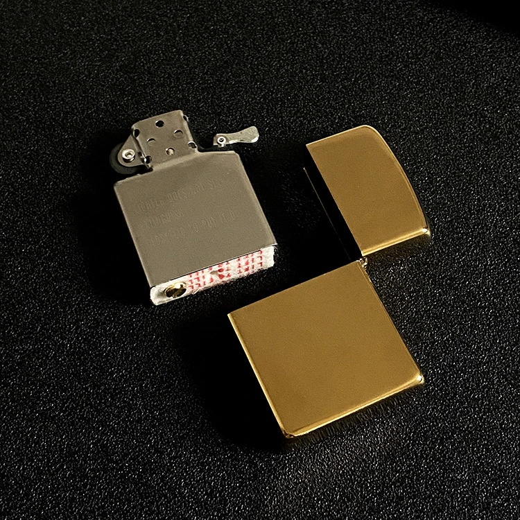 Wholesale/Supplier Custom Logo Metal Lighter Refillable Gas Cigarette Lighters