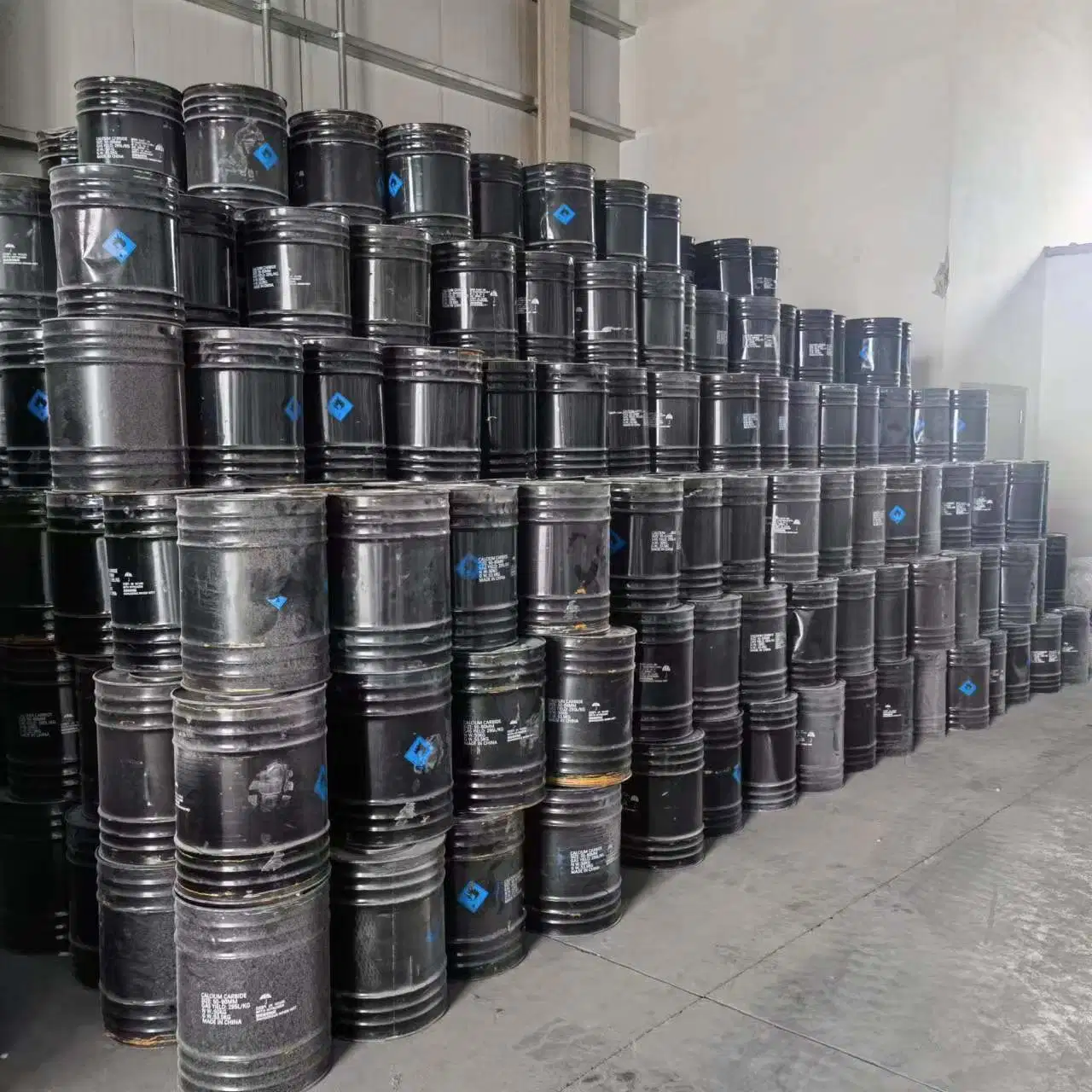 Factory Price Calcium Carbide, All Size15-25mm 25-50mm 50-80mm Calcium Carbide Calcium Carbide