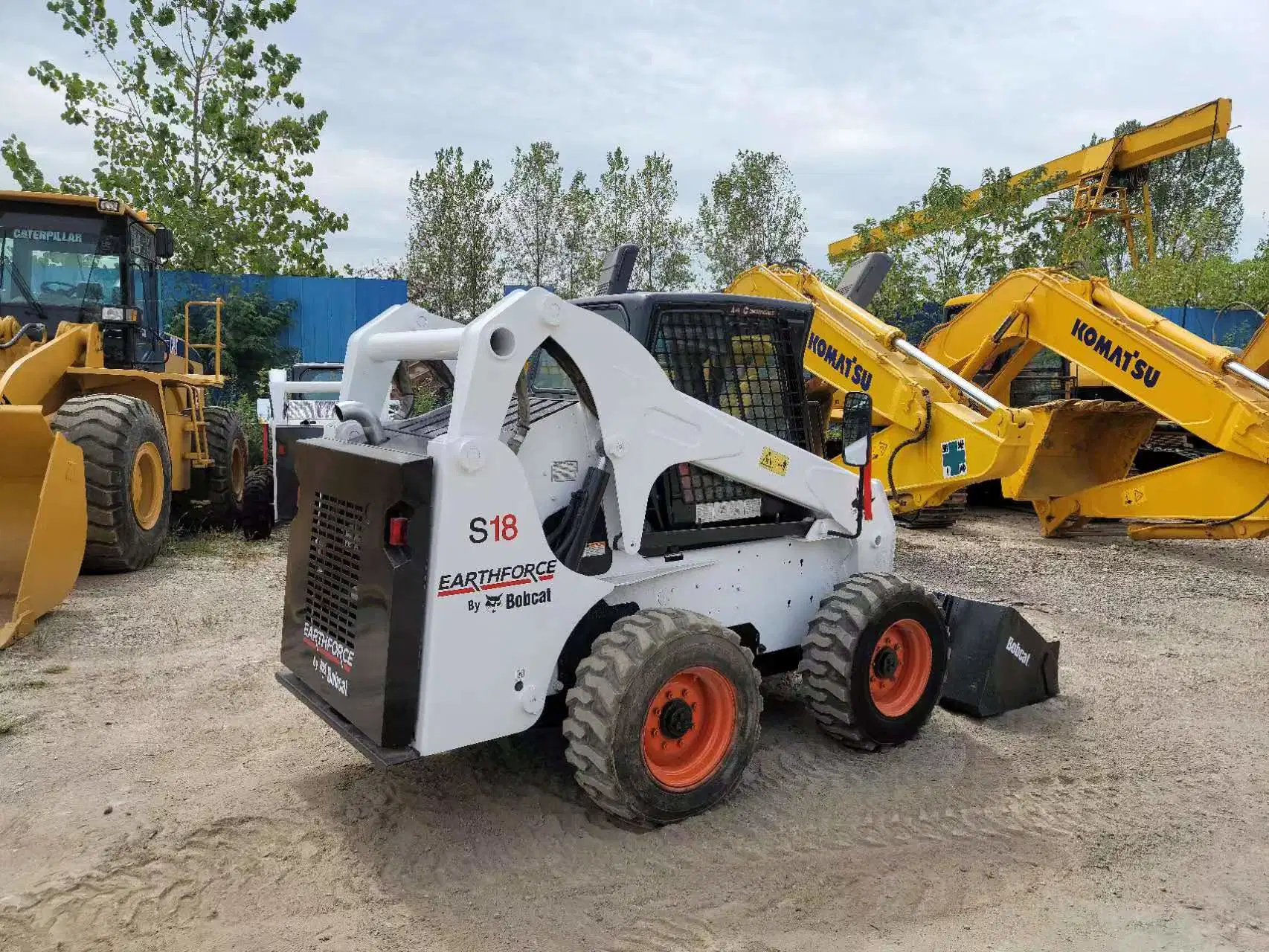 cargadora compacta Bobcat S18 de segunda mano original usado cargadora compacta Bobcat S18