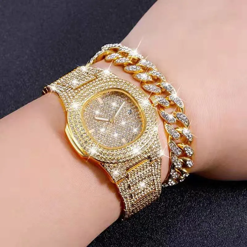 Hiphop montres hommes chaîne cubain Gold hors glacé strass pavée hommes montre avec bracelet Set Watch pour les hommes montres Don