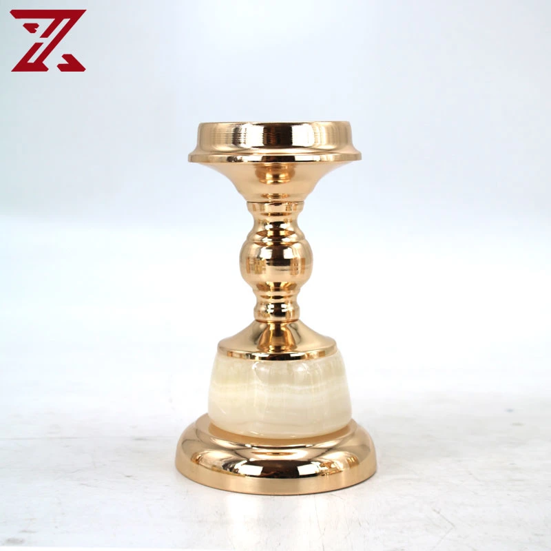 المصنع Direct Metal Gold Candlestick Jade Candle Holder Decor for قطع مركز الزفاف