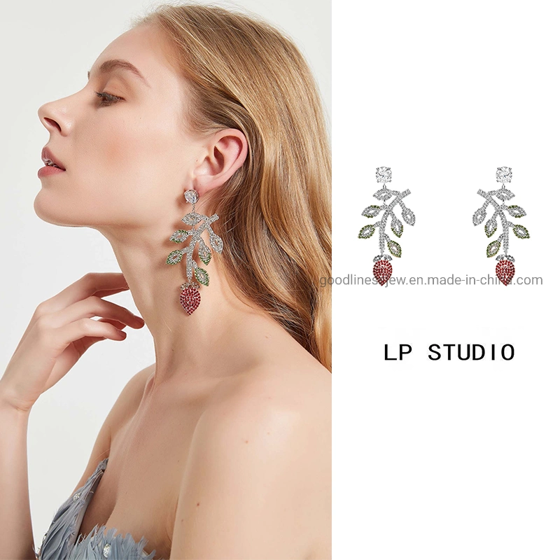 Bijoux de mode personnalisés Romance Red Rose Tree Zirconia Dorp Boucles d'oreilles Bijoux en laiton