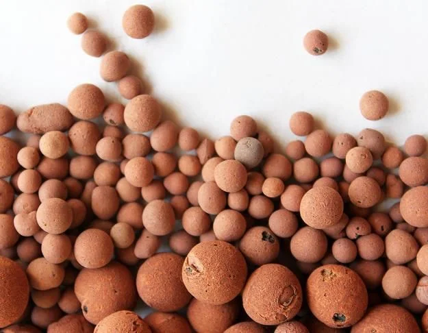 Good Quality Light Weight Expanded Clay Ball Aggregate / Pebbles Pellets/ Ceramsite for Plant