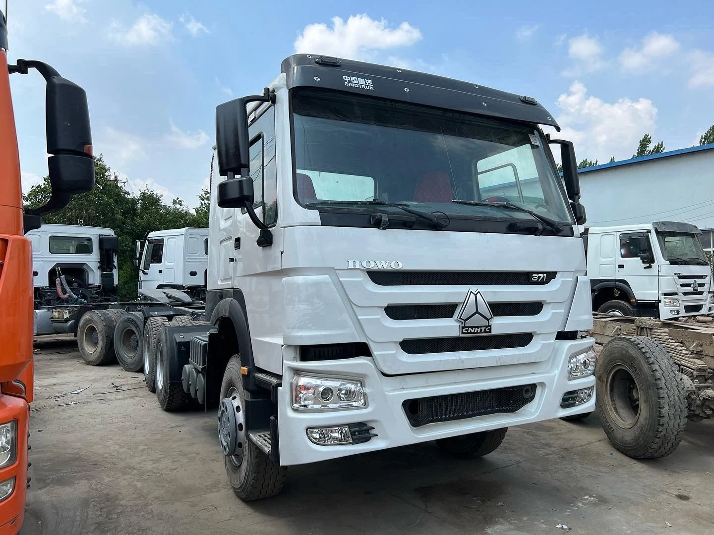 Used HOWO Tractor Truck LHD Rhd Sinotruck HOWO 6X4, 4X2 336HP, 371HP, 420HP Heavy Duty Used Tractor Truck Tractor Head for Africa Market