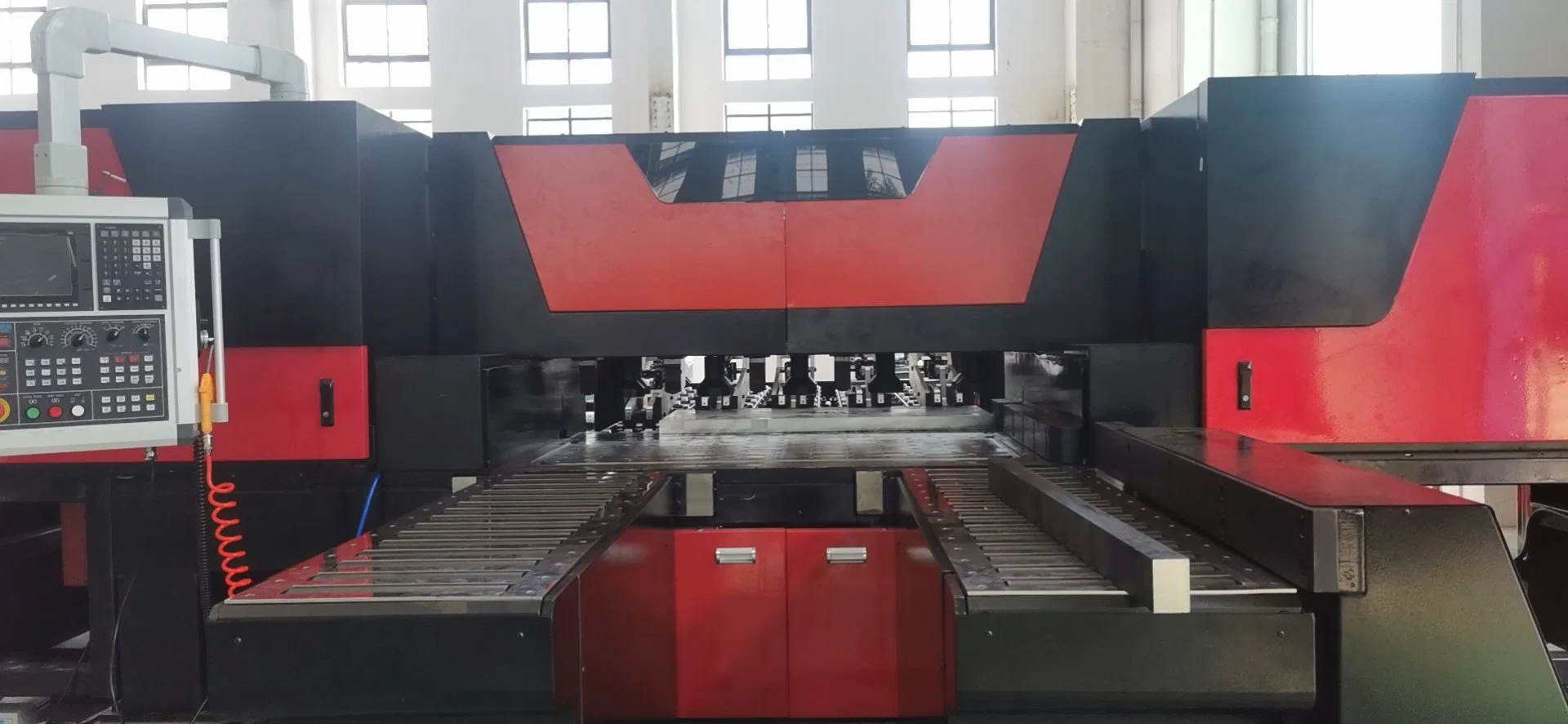 Gooda CNC High Speed Saw Machine High Precision Sawing and Milling Steel Plate Round Bar Machining Processing Psc-1500nc