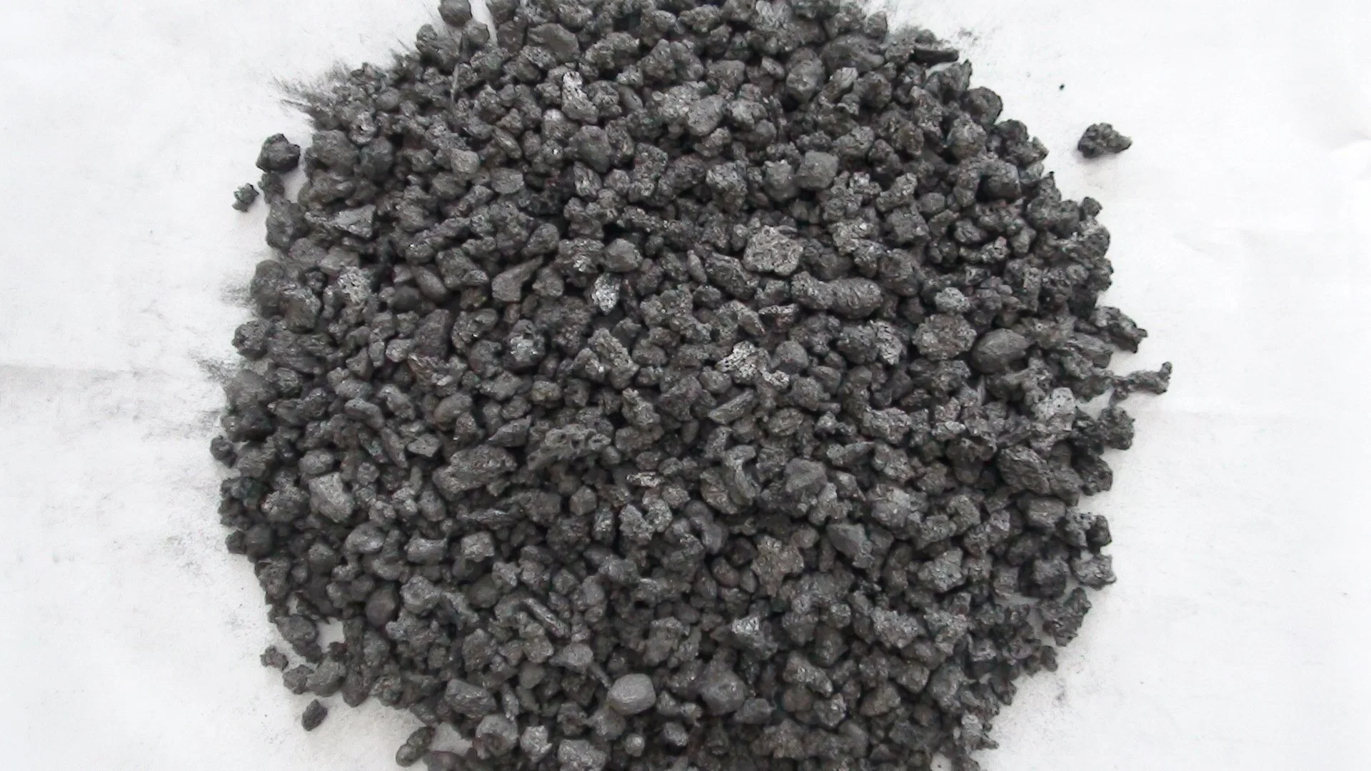 Saichuang Calcined Petroleum Coke CPC Carbon Raiser Coke 4-10mm From China