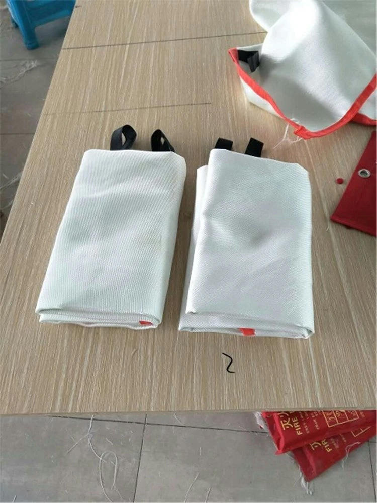 Custom Size New Safe Fire Fighting Equipment Types of Fire Blanket for Home, Hotel, Car, Kitchen