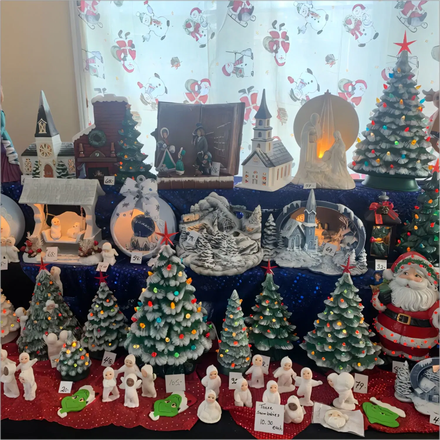 OEM Factory Customized Ceramic Craft Ceramic Holiday Decorations Christmas Ceramic Decorations Porcelain Ceramic Figurine Manufacturer in China