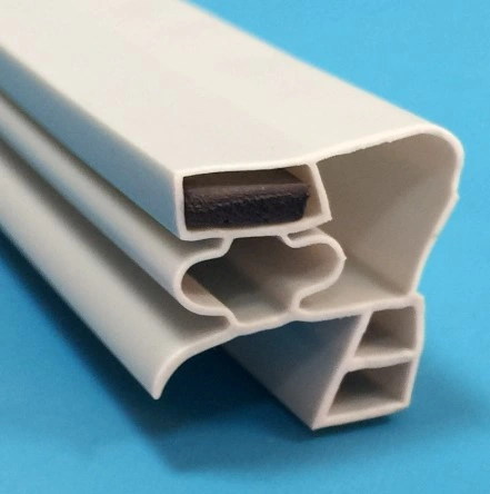 Proveedor de China y de PVC suave goma dura Co-Extruded Burlete para puerta de refrigerador contenedor sellado de junta Wholesale