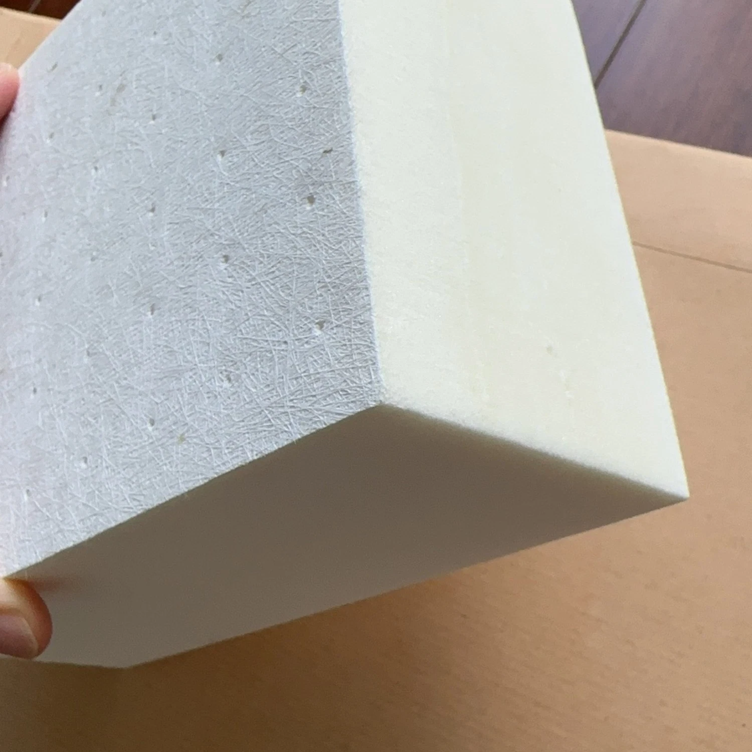 Fire Resistance, High Sound Absorption Coated Fiber Glass Facer for Ceiling Tile, High Performance Sound Proofing Glass Wool Insulation Product