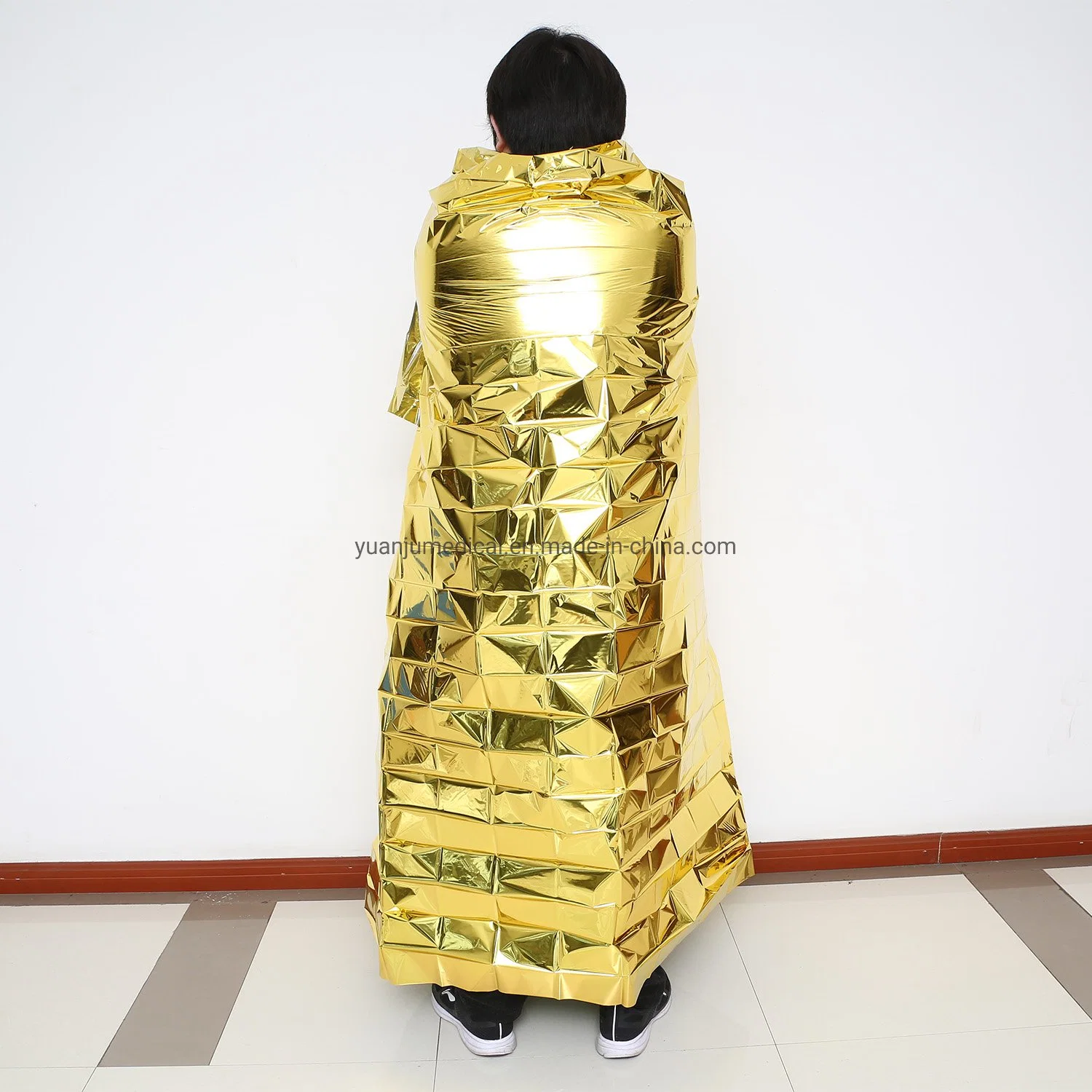 First Aid Product Golden & Sliver Emergency Rescue Thermal Blanket